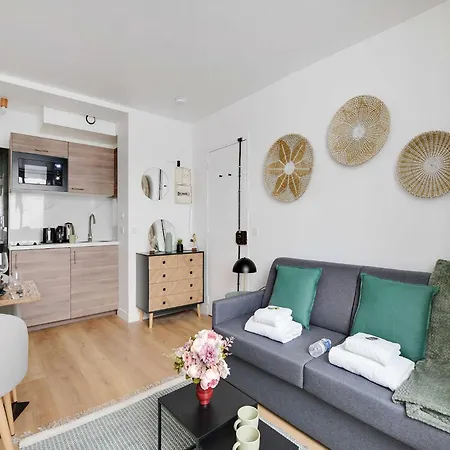 Peaceful -2p- Square Des Batignolles Apartment