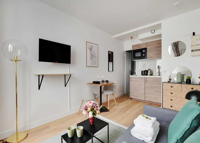 Apartment Peaceful -2p- Moulin Rouge *